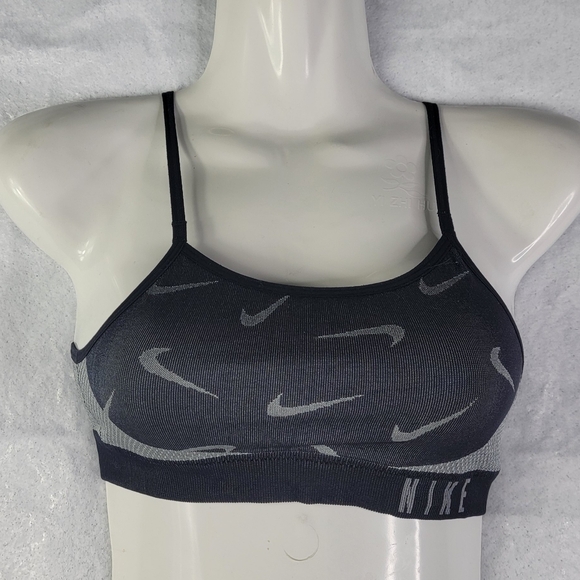 Nike Dri-Fit Youth Sports Bra Size Small Lot Of Two (2) - Picture 5 of 5